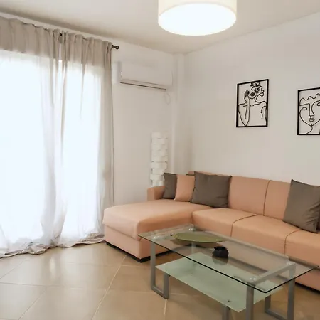 Medusa Apartment In Glyfada-2
